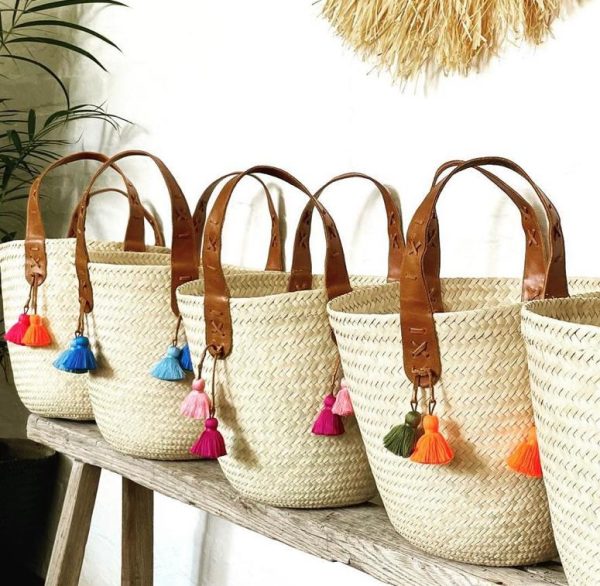 Tassle basket